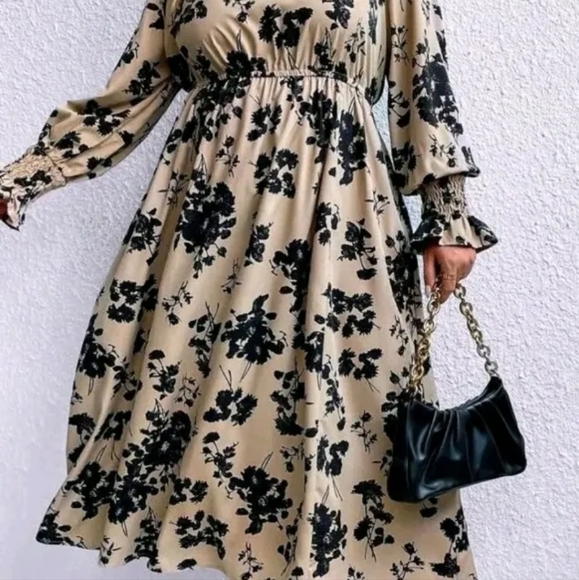SHEIN Unity Plus Floral Print Tie Neck Flare Sleeve Dress fits Sz 14 / 16 - Picture 3 of 5